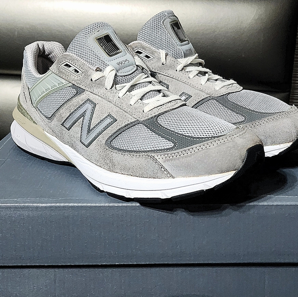 New Balance 990V5, size 13 men, Classic Grey